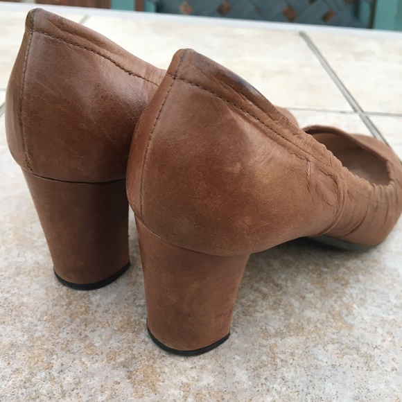 Prada shoes size 36.5 - Picture 7 of 10